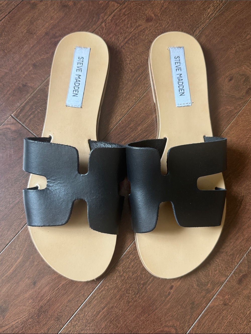 Steve Madden “Grady” Black Leather Cutout Slide Sandals